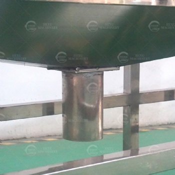 Continuous Type Roots Washing and Peeling Machine